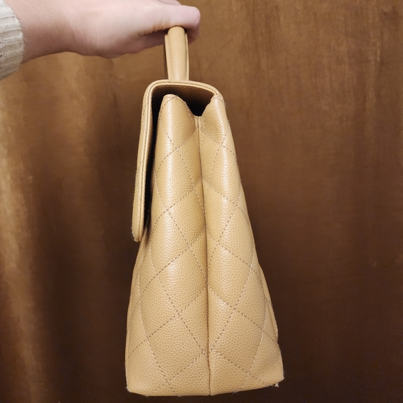 Vintage Chanel Kelly Top Handle Cavier Biege SHW (2001) - Picture 3 of 16